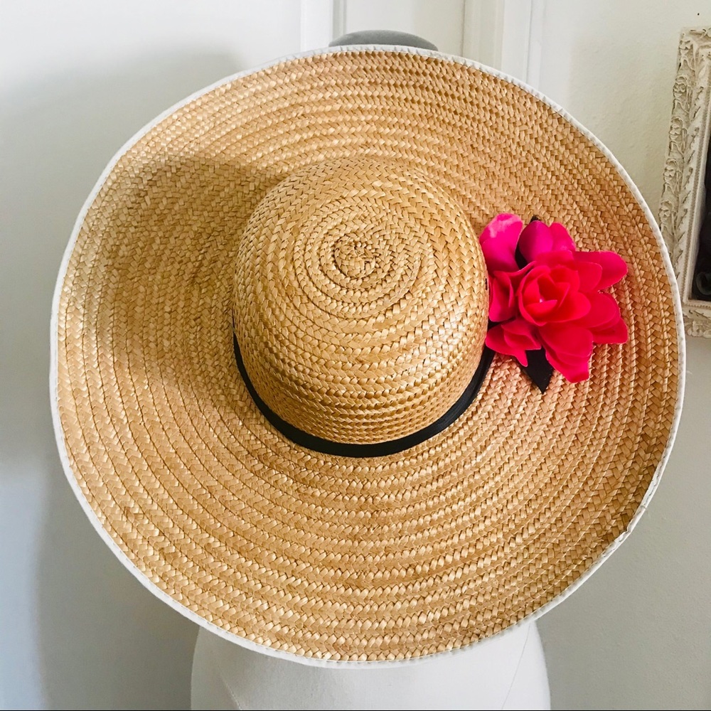 Straw Hat ☀️ Bring On Summer / Host Pick - Picture 2 of 14